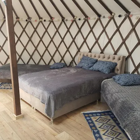 Luxussátor Skaly Spaly - Jurta *