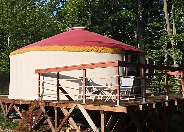 Skaly Spaly - Jurta Caloroczna Luxe tent Przesieka